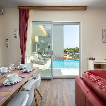 Holiday home Magnolia Pula